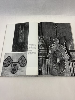 DECORATIVE WORK IN WROUGHT IRON AND OTHER METALS